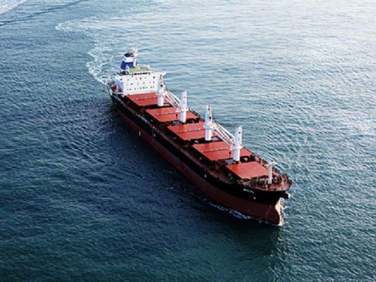 Bulk carriers : 15,000 DWT – 70,000 DWT